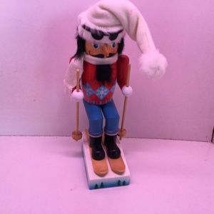Skiing Nutcracker